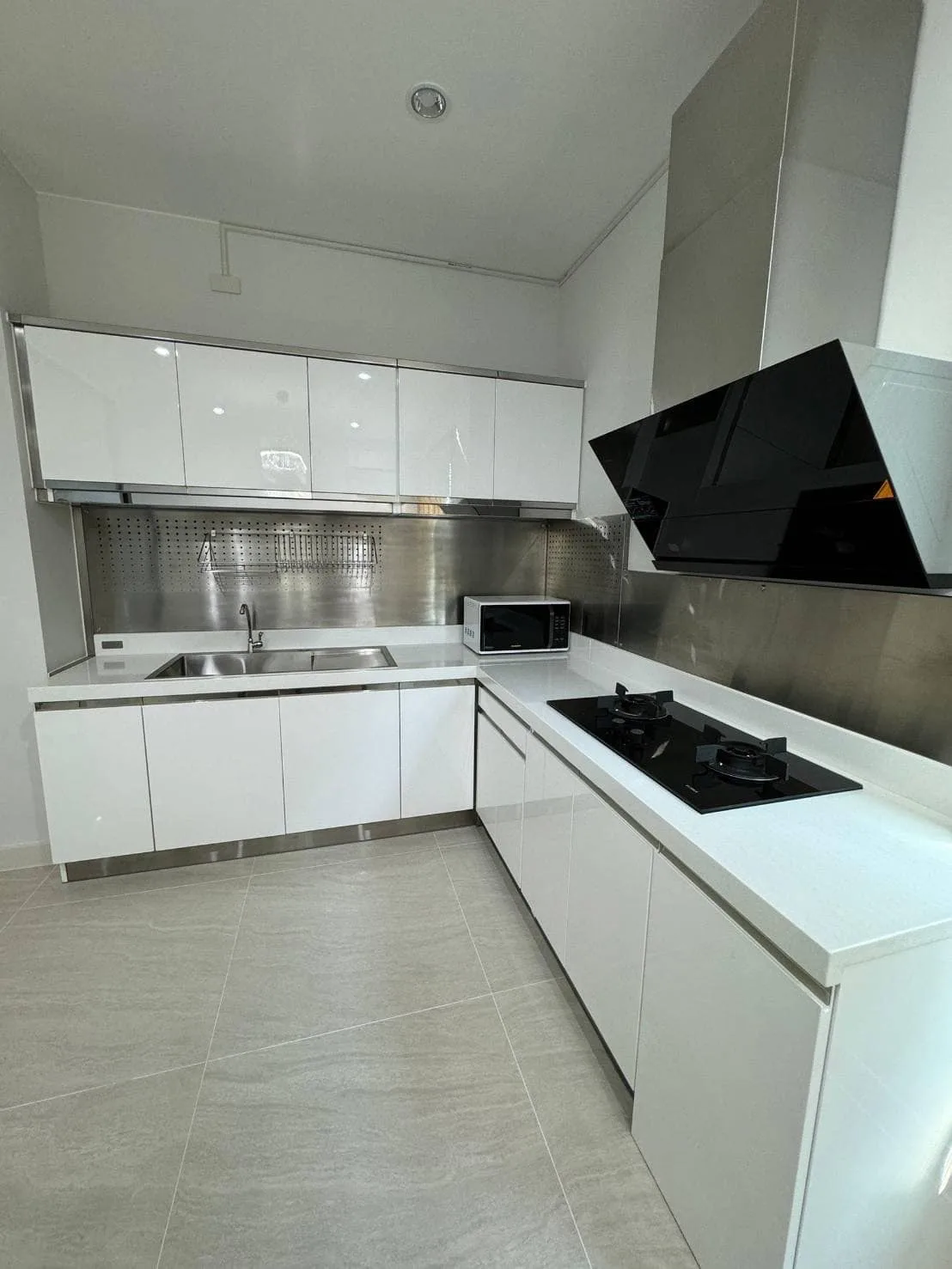Property photos for Baan Klang Muang Sukhumvit 77