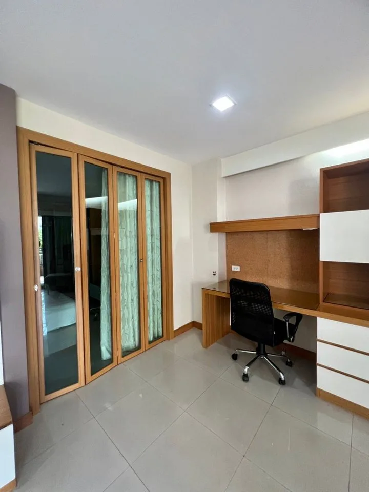 Property photos for Aree Place Phahonyothin