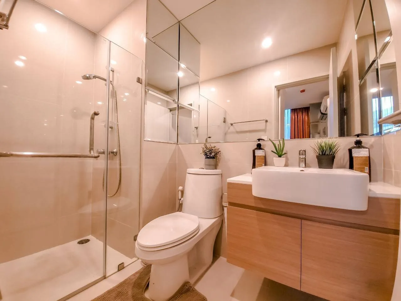 Property photos for Noble Revolve Ratchada