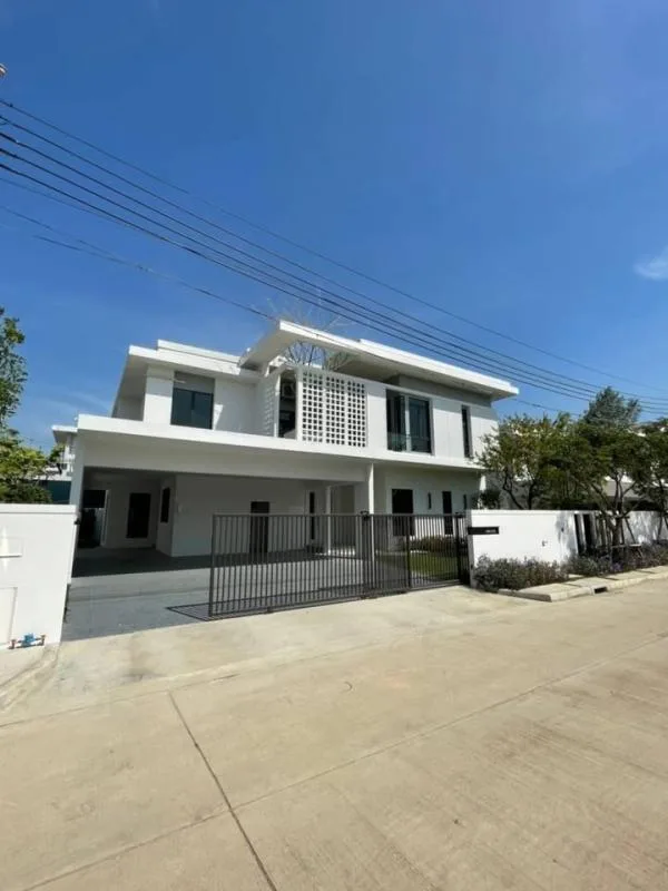 Property photos for Mantana Bangna Km.15