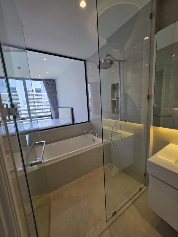 Property photos for Muniq Langsuan