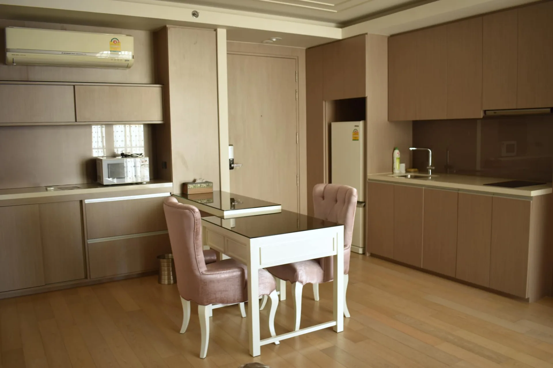 Property photos for Mode Sukhumvit 61