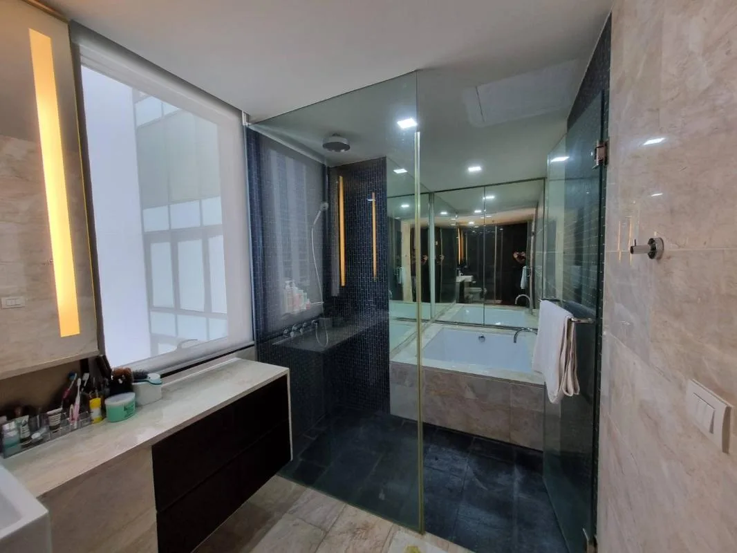 Property photos for Hansar Rajdamri