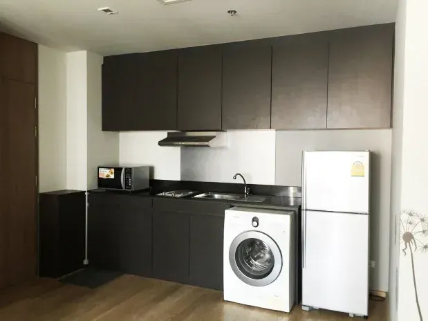 Property photos for Noble Refine