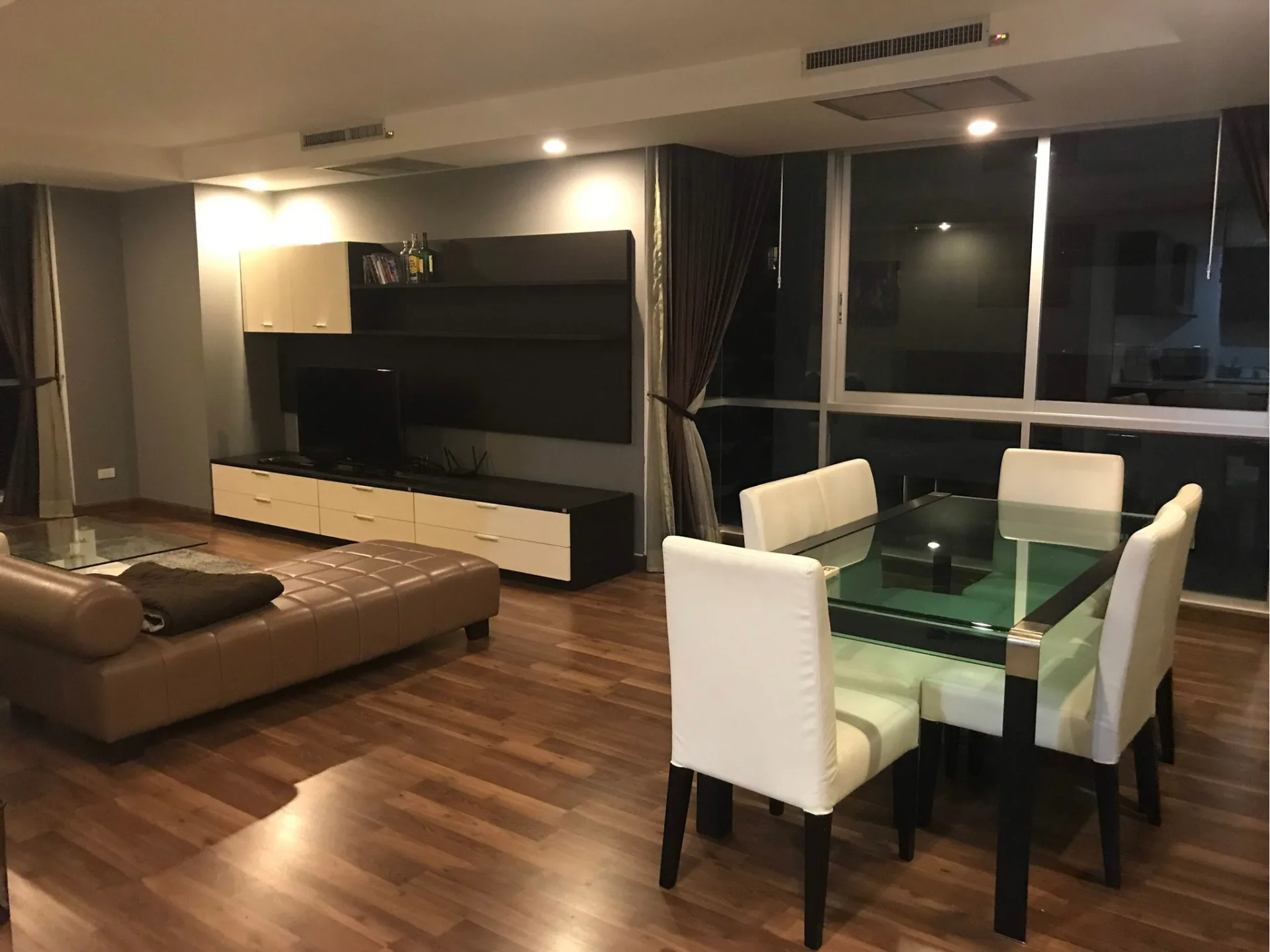 Property photos for The Rajdamri