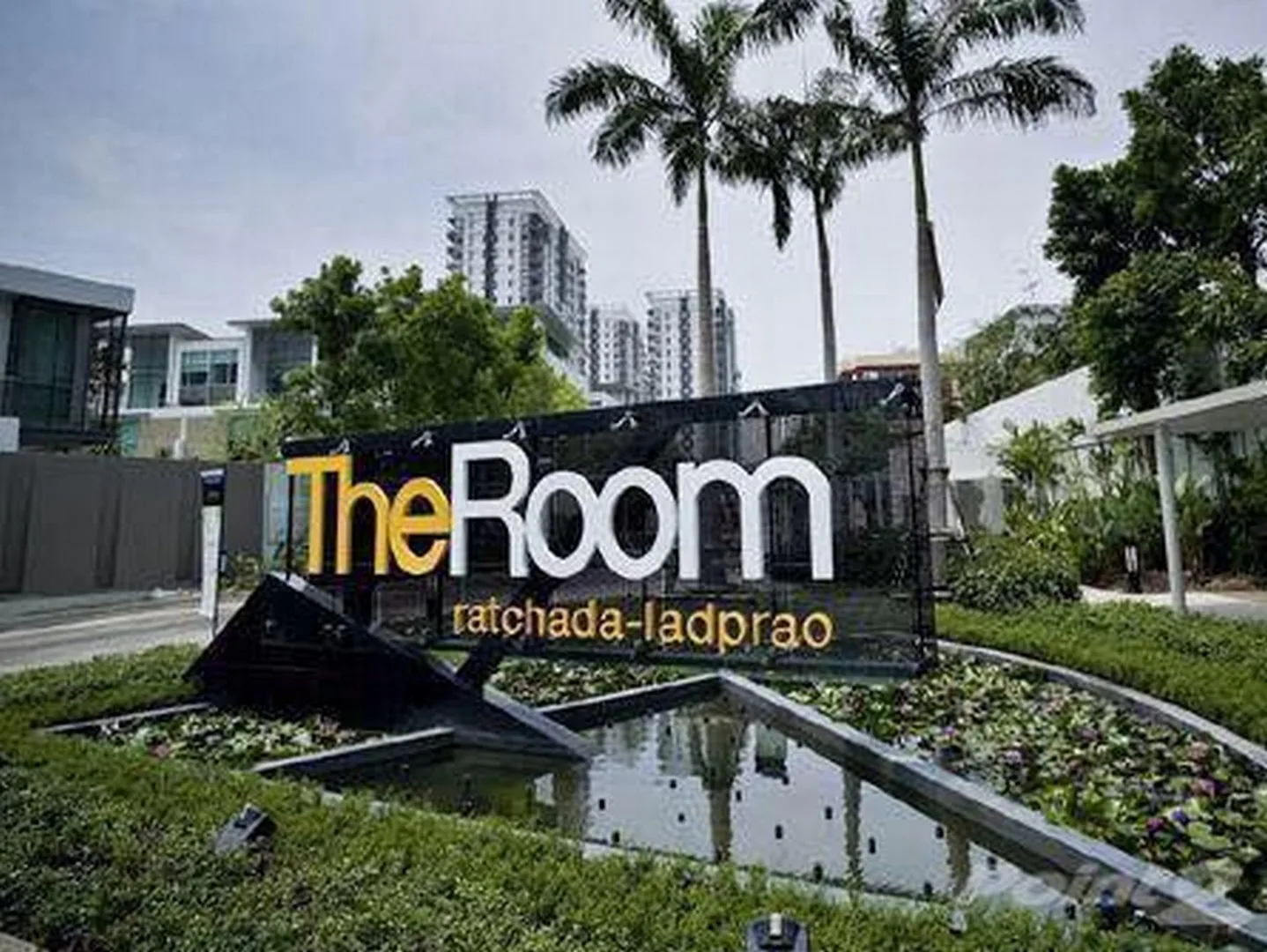 Property photos for The Room Ratchada - Ladprao