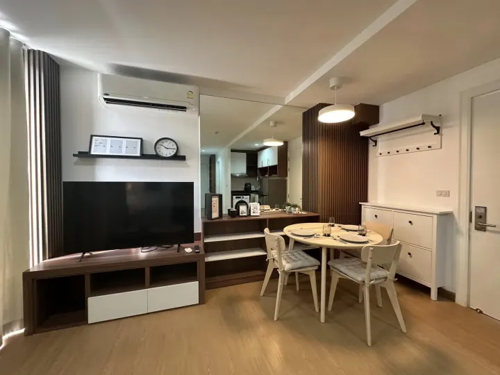 Property photos for 6th Avenue Sukhumvit 15