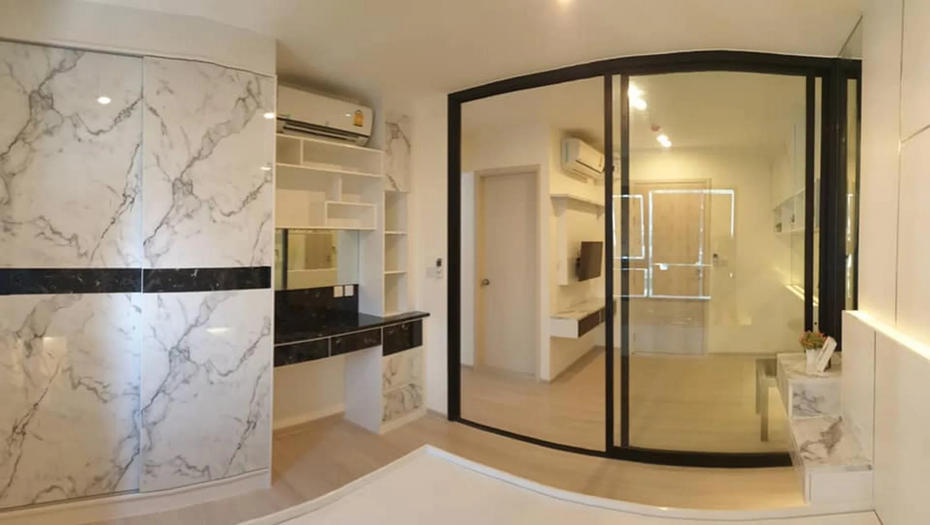 Property photos for Life Asoke