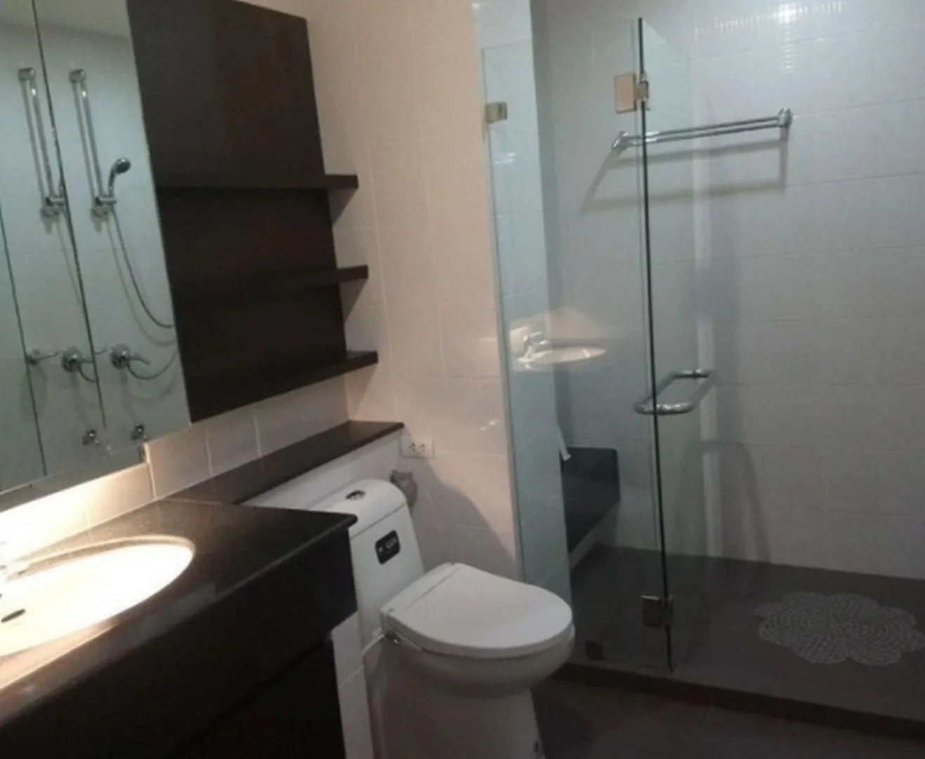 Property photos for Vista Garden