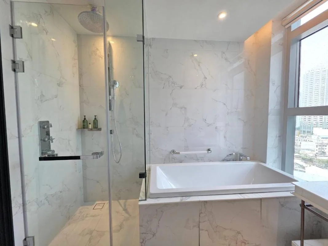 Property photos for La Clef / The Residences 38