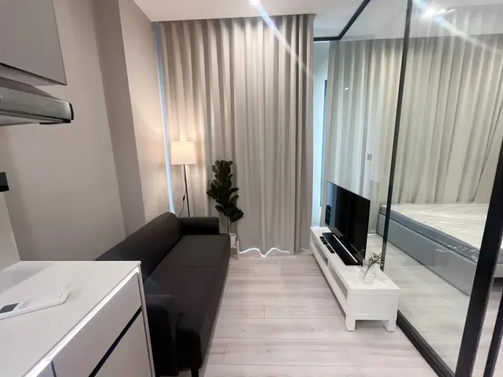Property photos for The Room Phayathai