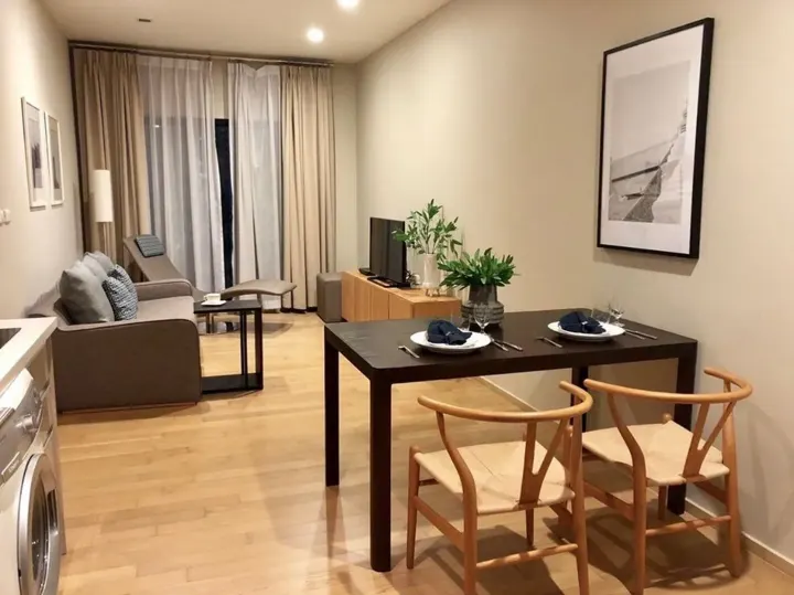 Property photos for Noble Reveal