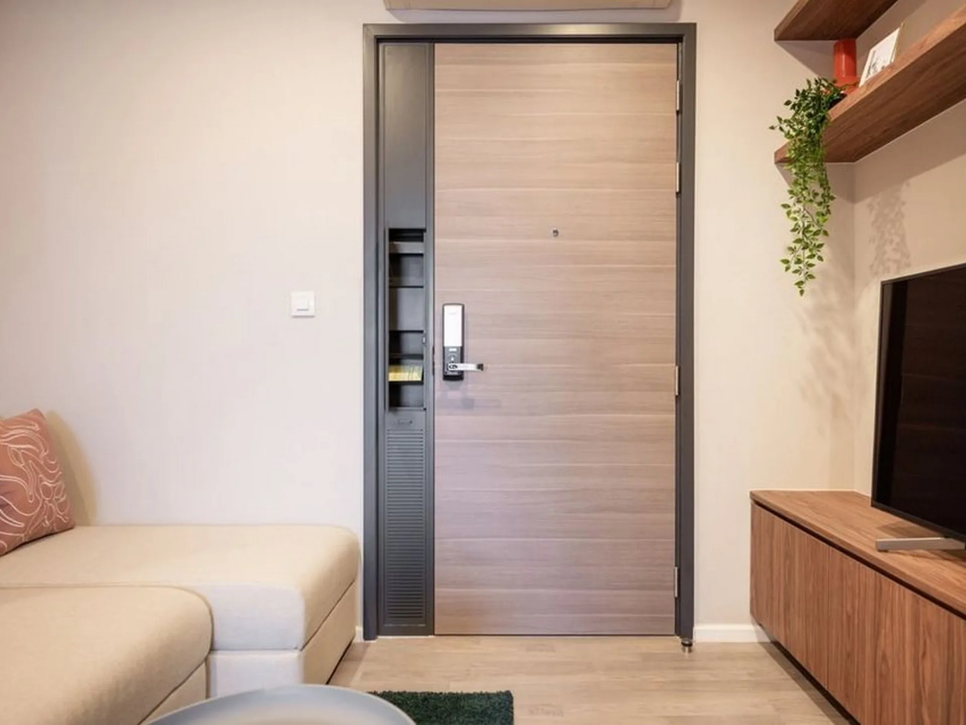 Property photos for The Room Sathorn - St.Louis