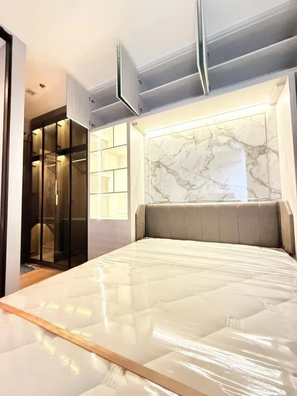 Property photos for Noble Around Ari