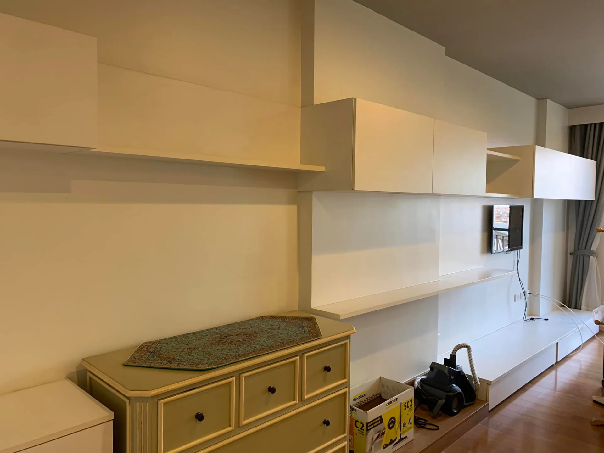 Property photos for Blocs 77
