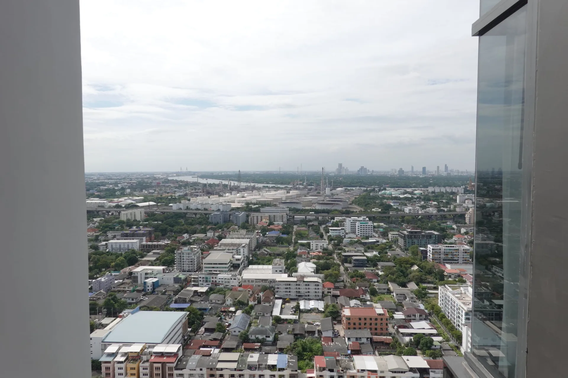 Property photos for The Line sukhumvit 101