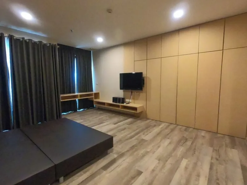 Property photos for Noble Remix2