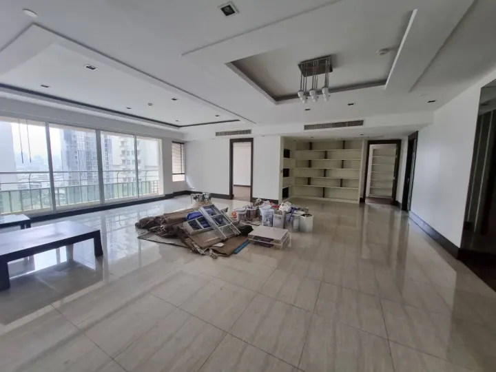 Property photos for Ideal 24