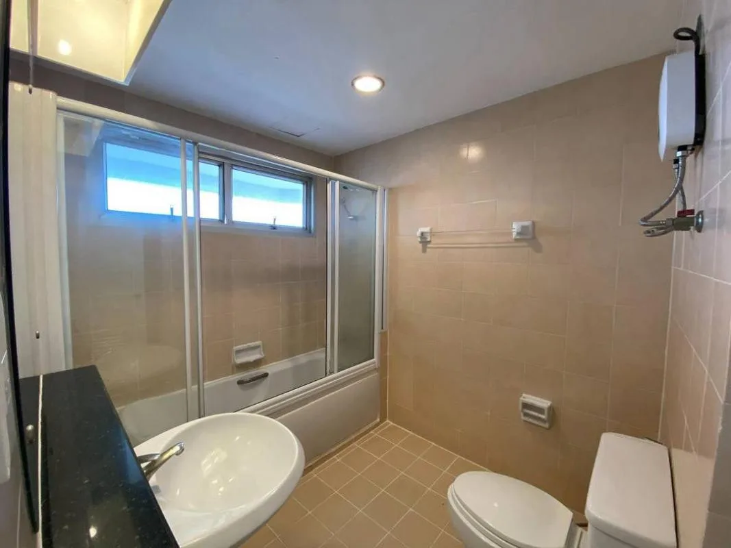 Property photos for The Waterford Diamond