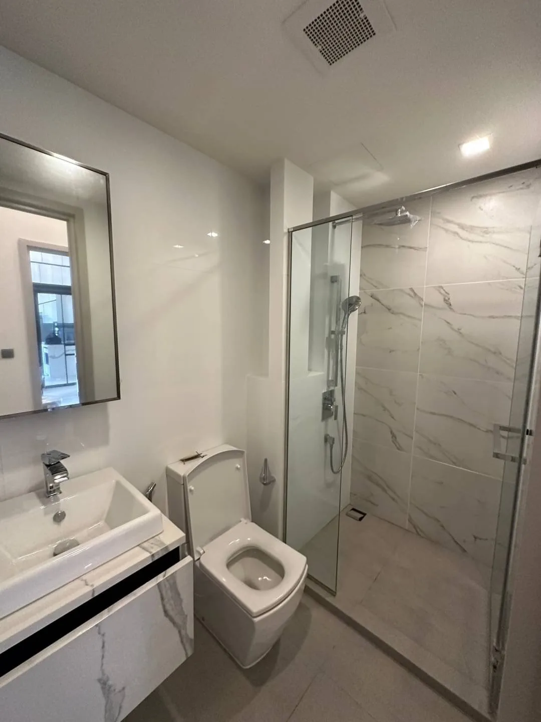 Property photos for The Line sukhumvit 101