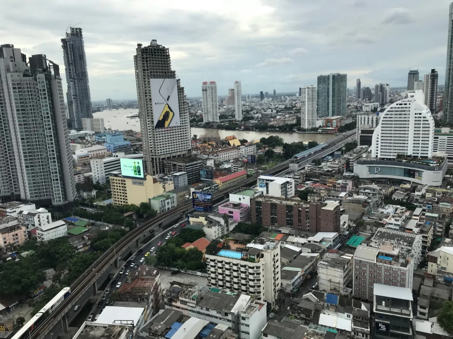 Property photos for Noble Revolve Silom