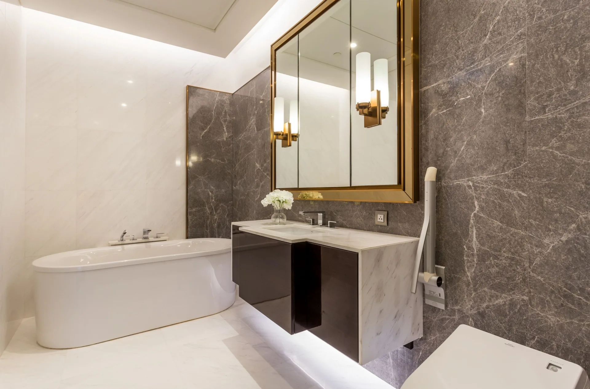 Property photos for Sindhorn Tonson