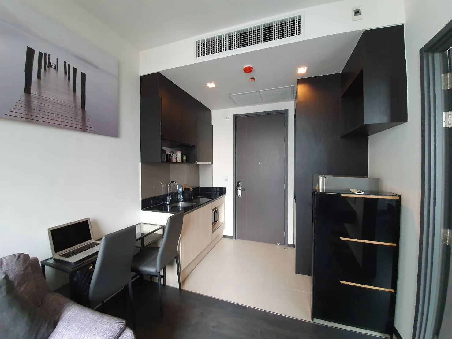 Property photos for Edge Sukhumvit 23