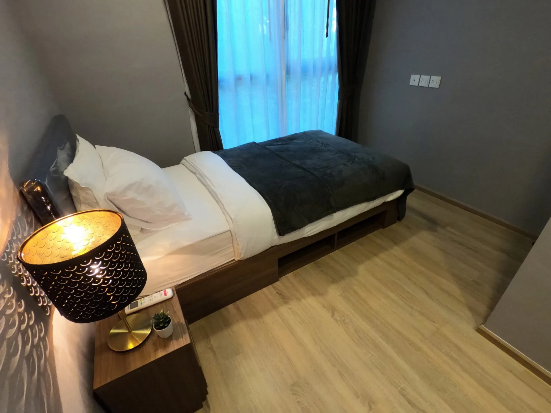 Property photos for Taka Haus Ekamai 12