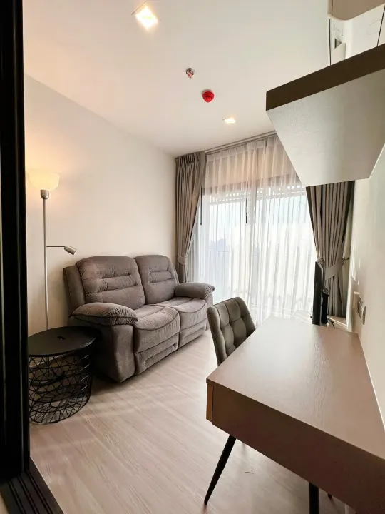 Property photos for Life Asoke Hype