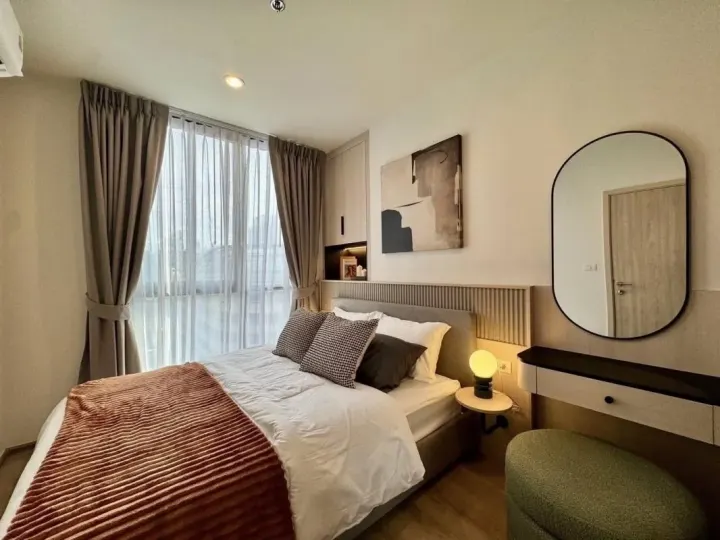 Property photos for Nue District R9