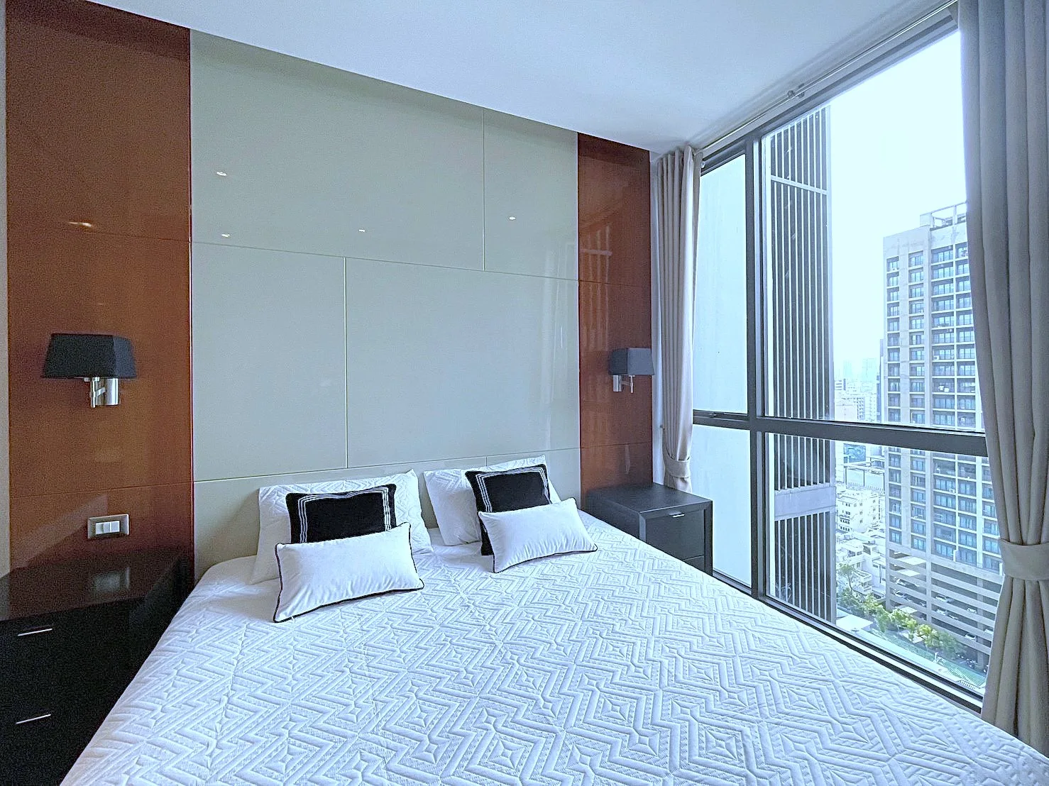 Property photos for The Address Sukhumvit 28