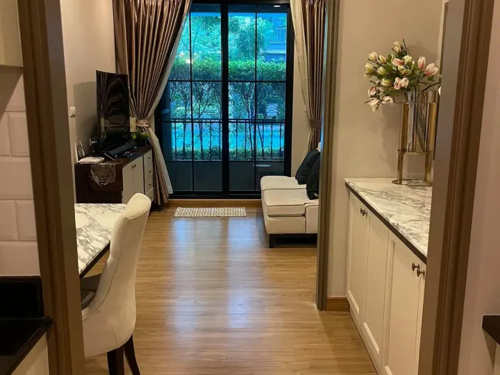 Property photos for The Reserve - Kasemsan 3
