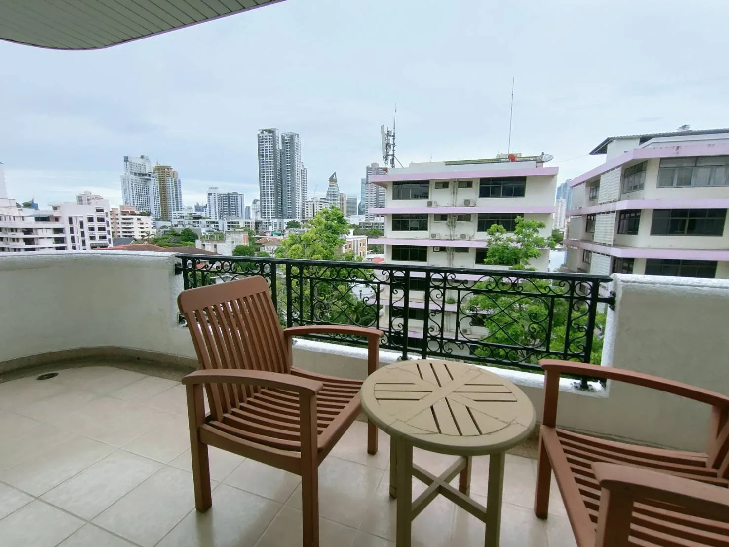Property photos for Empire Sawasdee