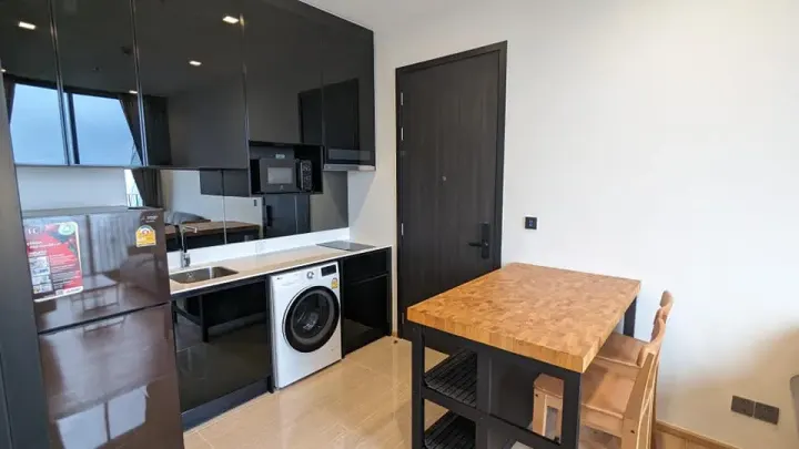 Property photos for Noble Around Ari