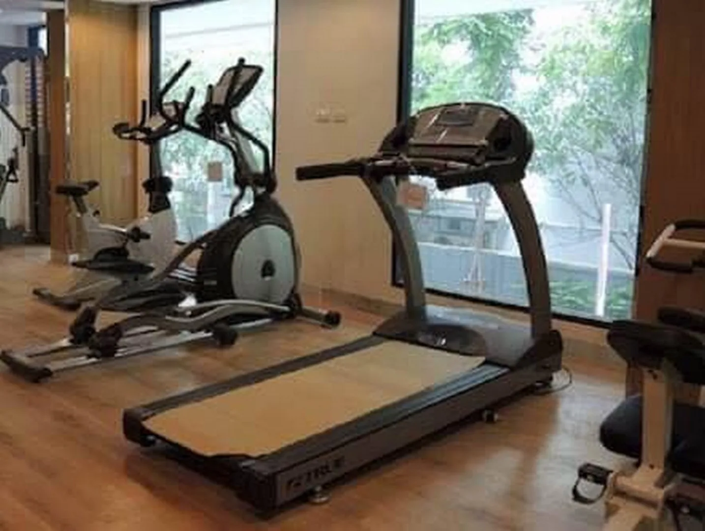 Property photos for Zenith Place Sukhumvit 42