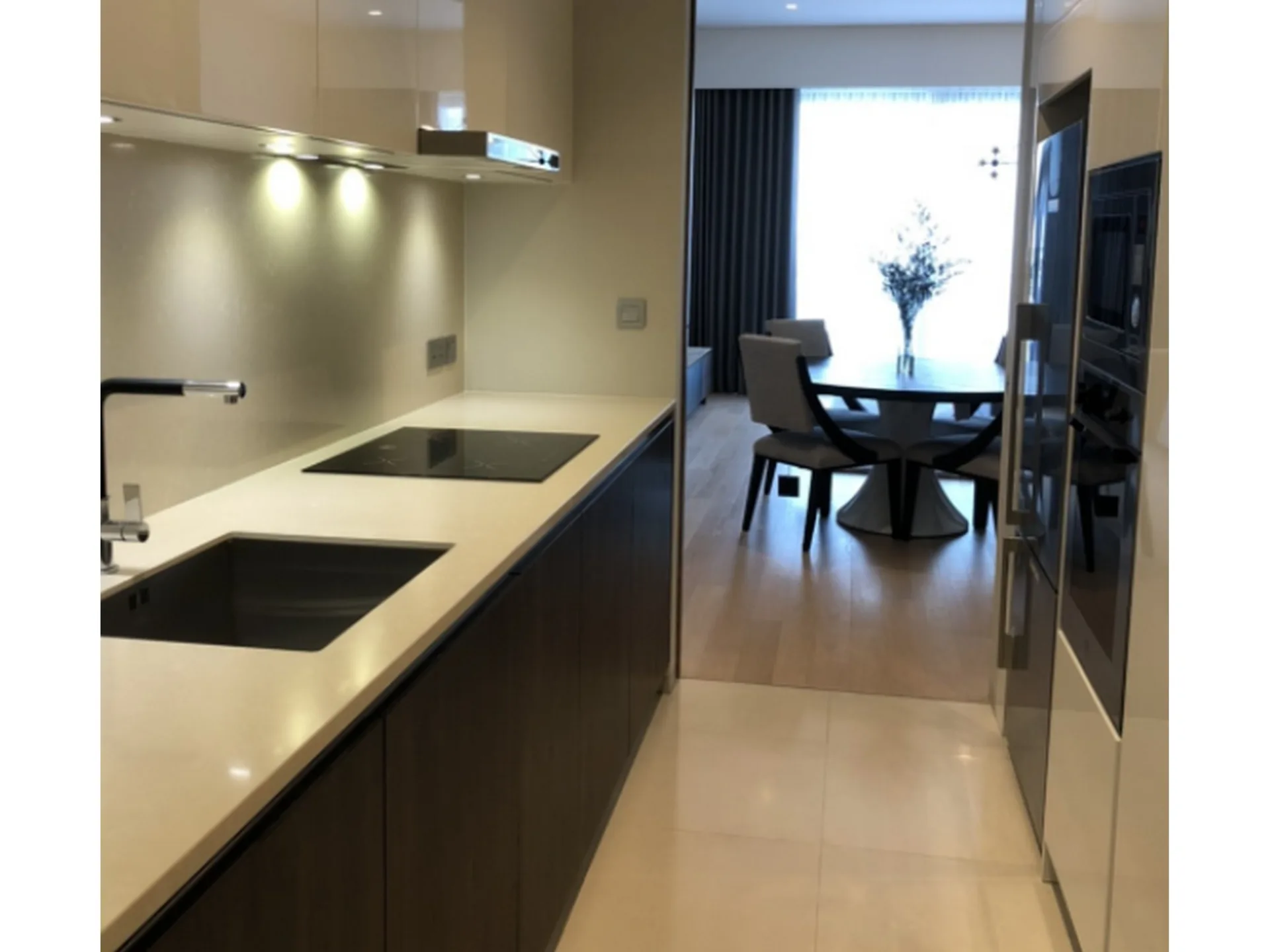 Property photos for Tela Thonglor