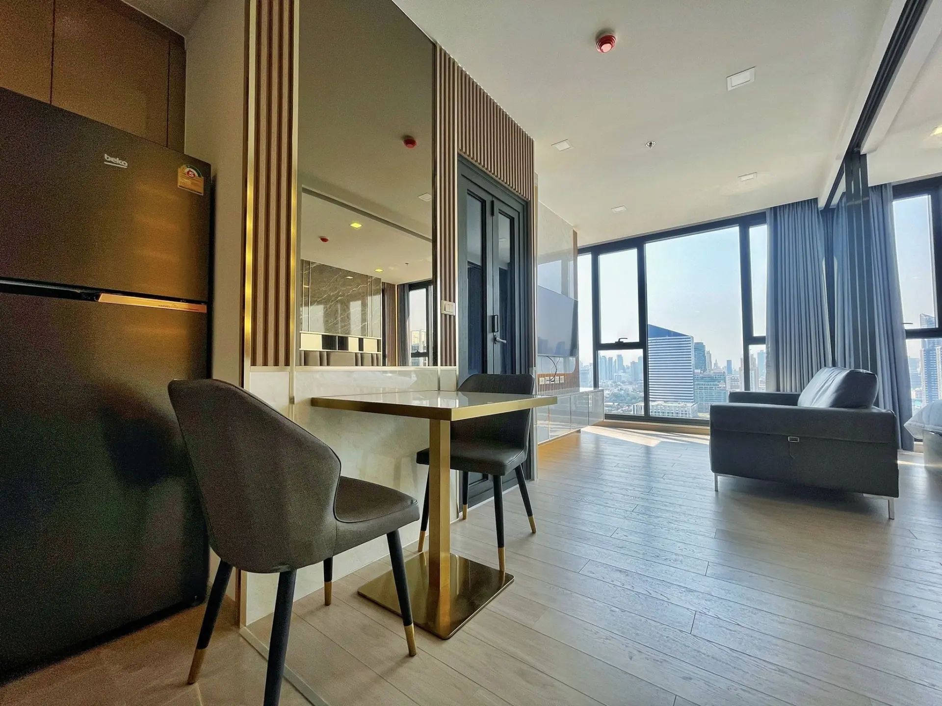Property photos for One 9 Five Asoke - Rama 9