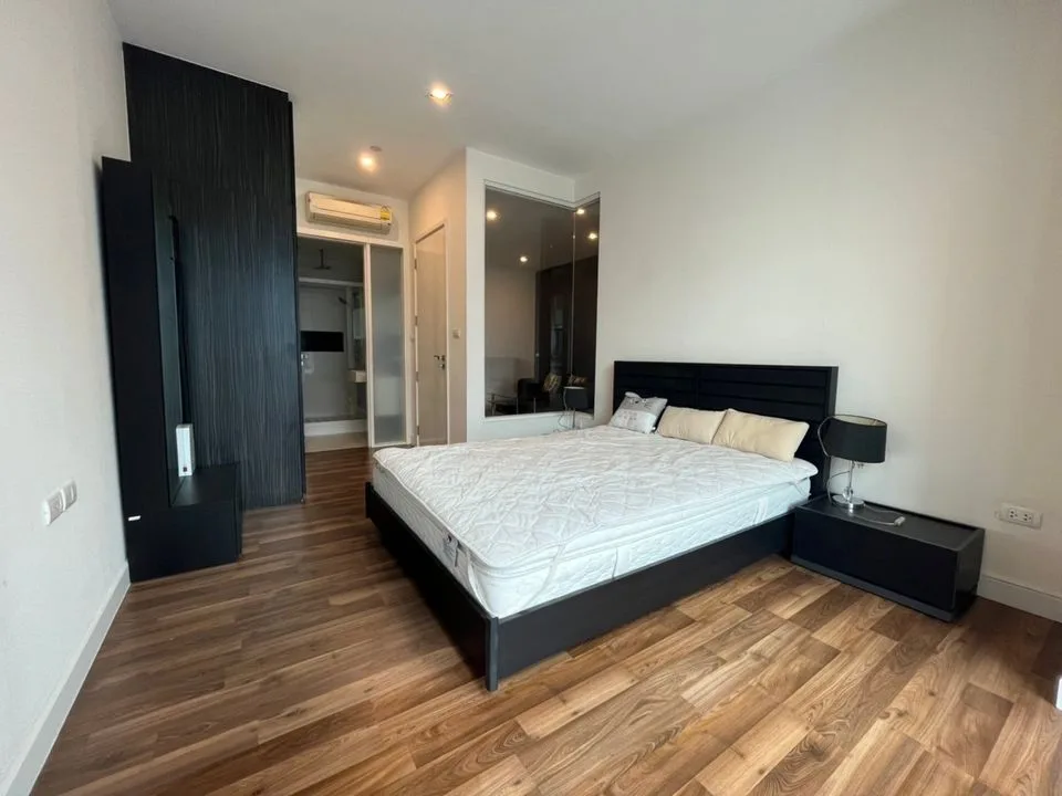 Property photos for The Room Sukhumvit 62