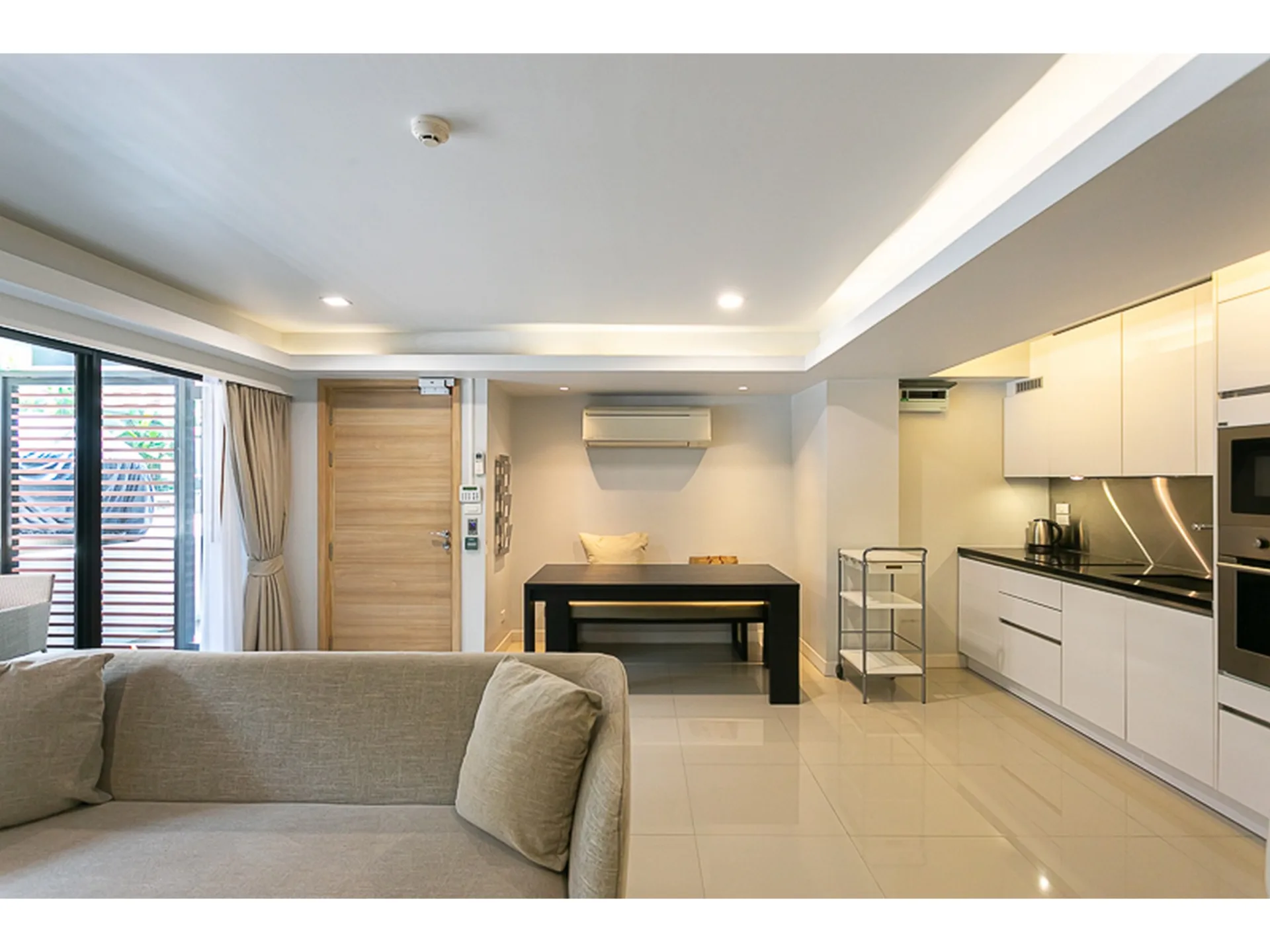 Property photos for L8 Residence
