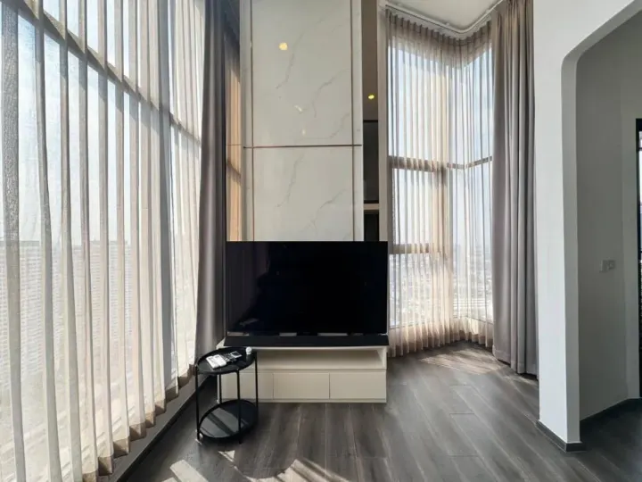 Property photos for Knightsbridge Space Ratchayothin