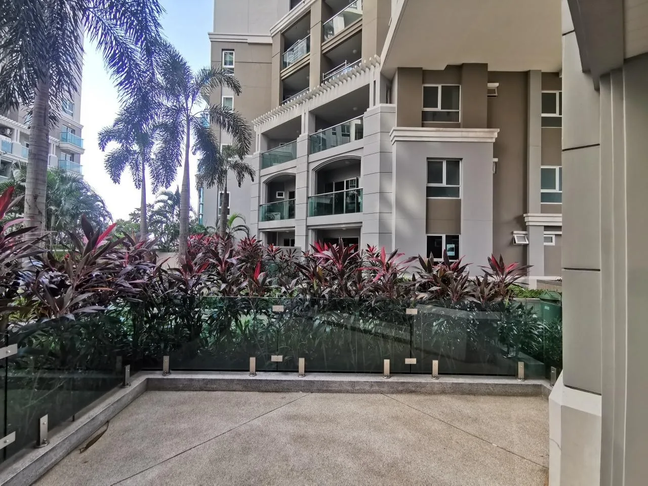 Property photos for Belle Grand Rama 9
