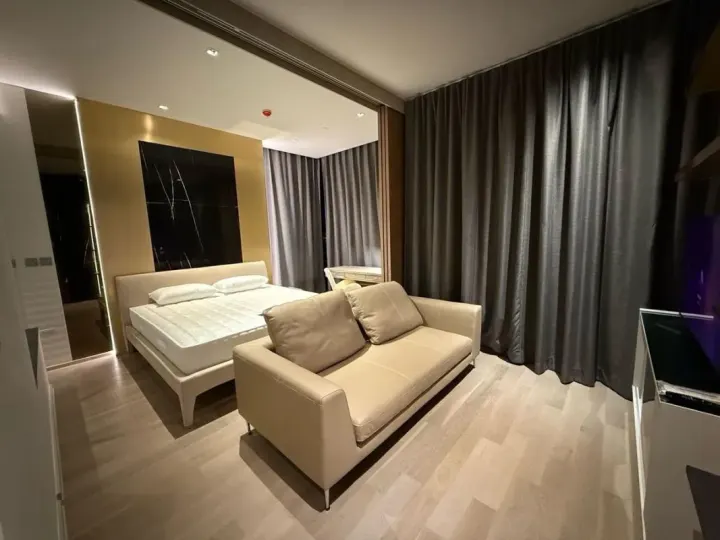 Property photos for Ashton Silom
