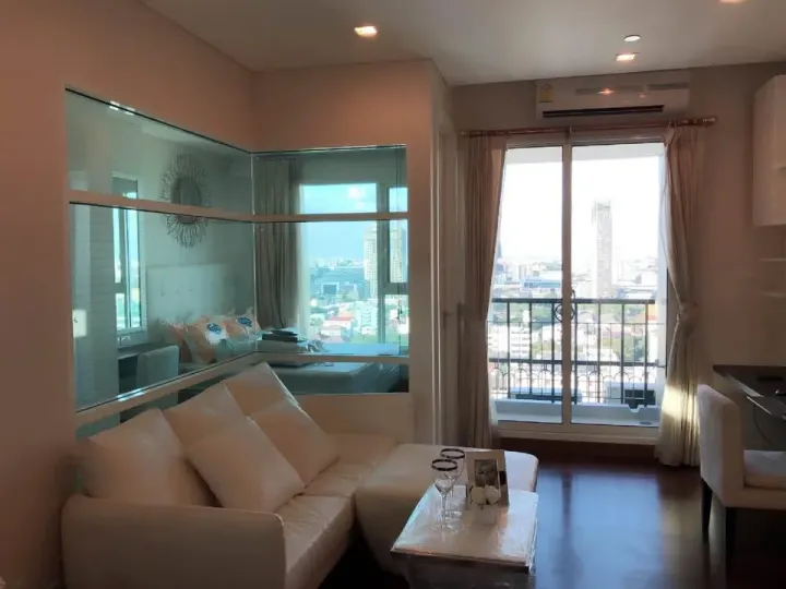 Property photos for Ivy Thonglor