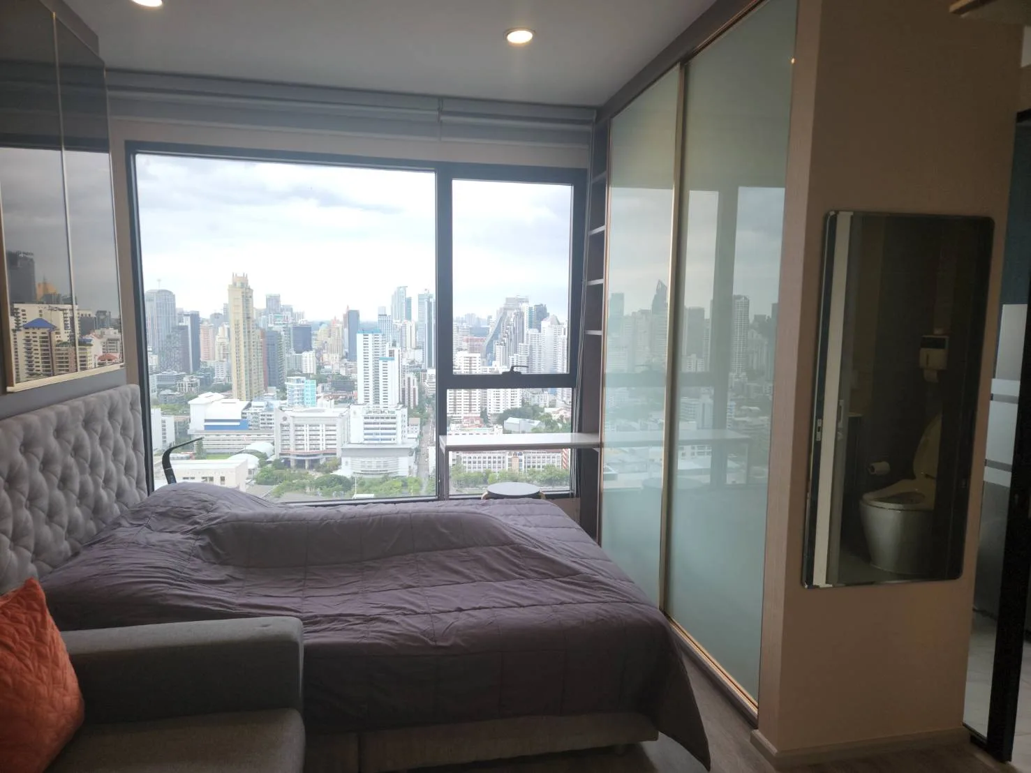 Property photos for Ideo Mobi Asoke