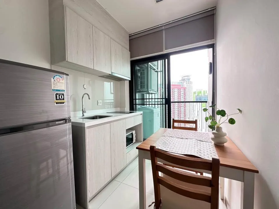 Property photos for Life Sukhumvit 48
