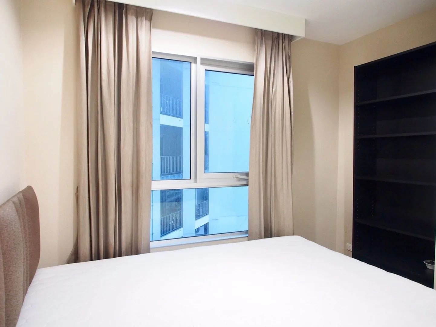 Property photos for Belle Grand Rama 9