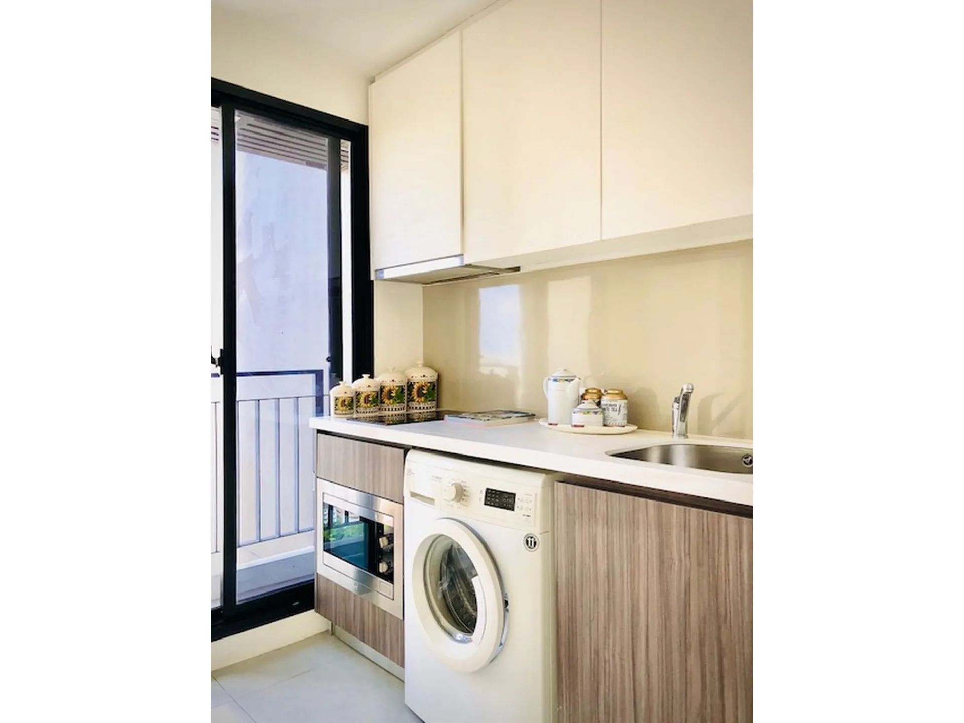 Property photos for Urbano Absolute Sathon - Taksin