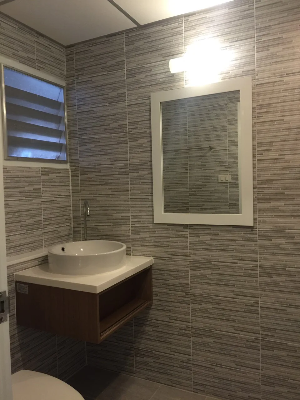Property photos for Petch 9 Tower