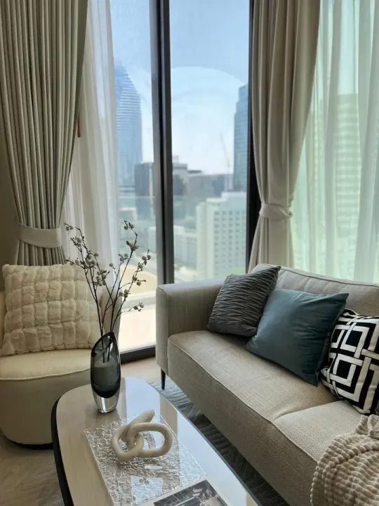 Property photos for 28 Chidlom