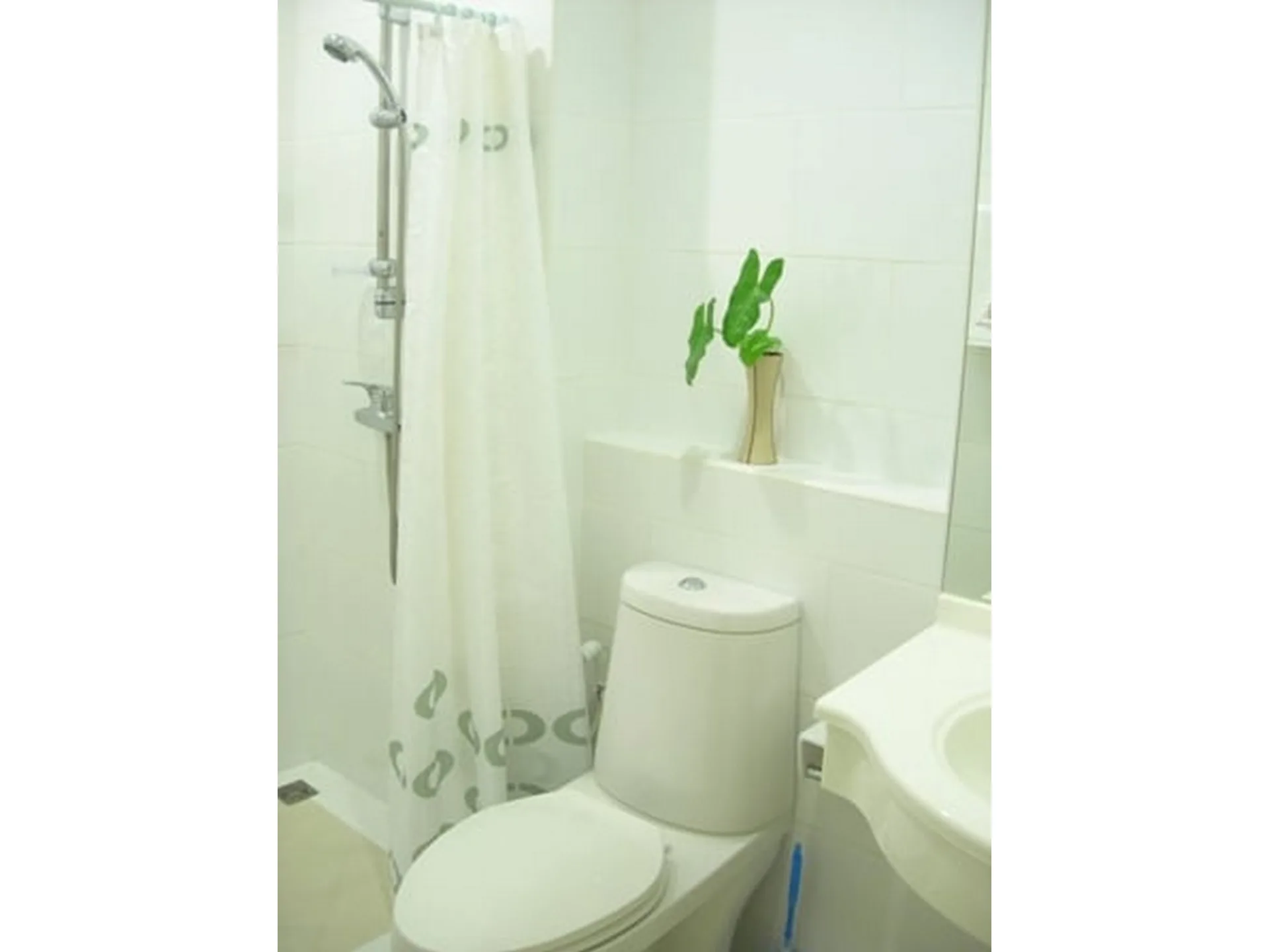 Property photos for PG Rama IX